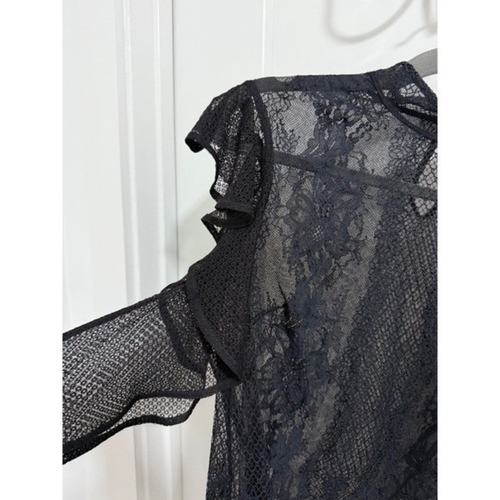 BCBGMaxAzria Sabian Black Lace‎ Ruffle Cold Shoulder Mock Neck Blouse Top XXS - Picture 10 of 12